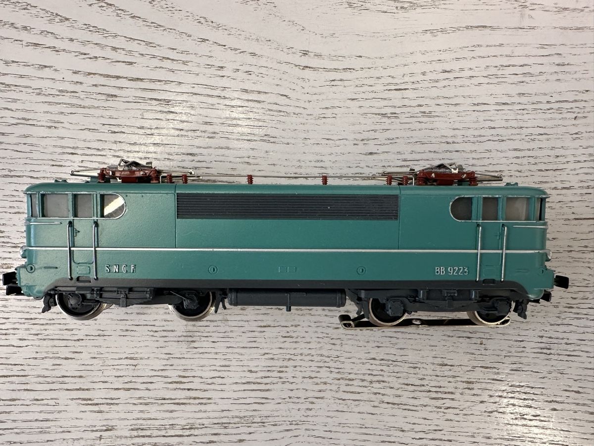 Märklin Modellini di ferrovie: Märklin 3038 SNCF BB 8200 – Usato da Lupsingen venduto da New-Haven 3