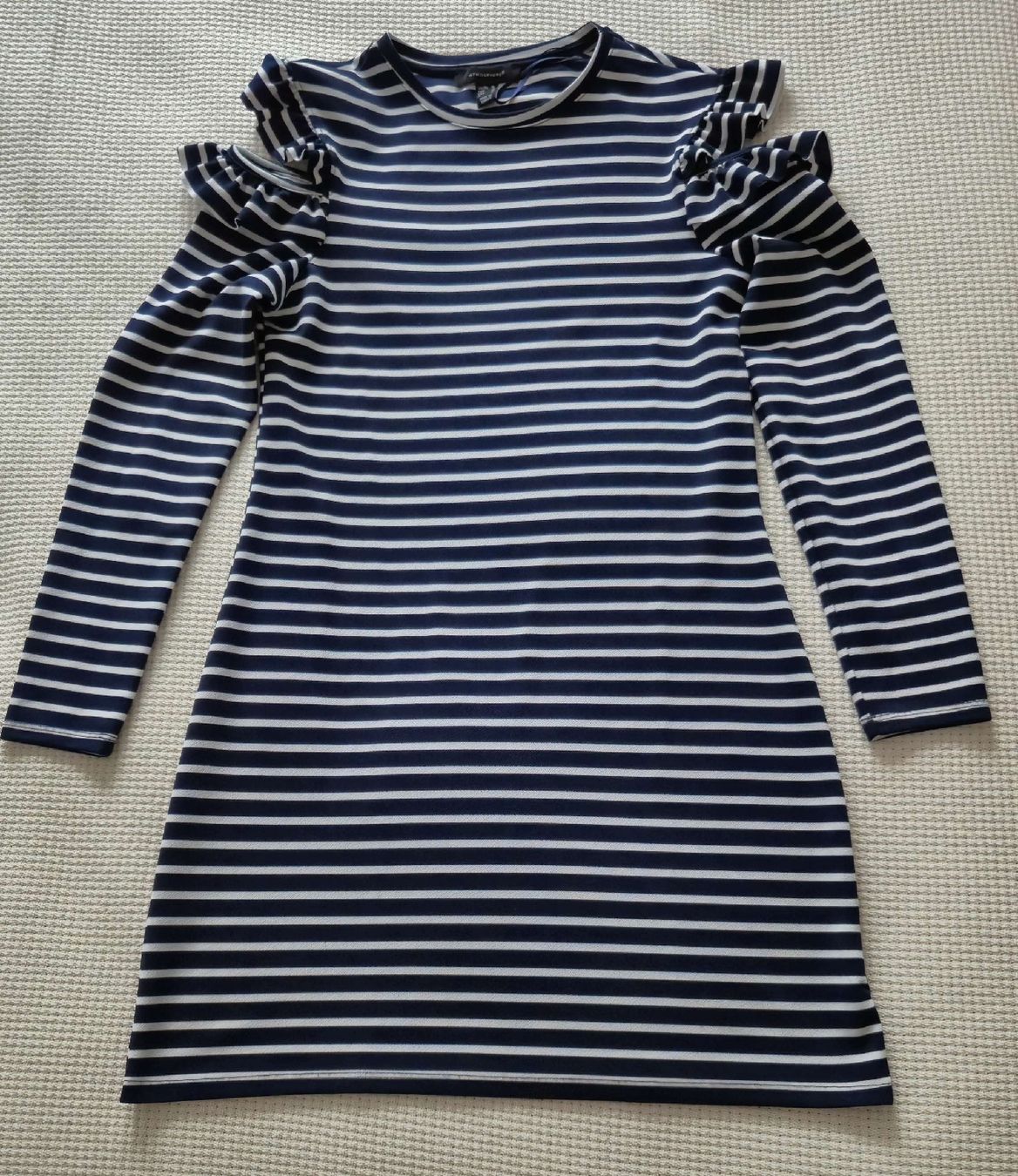 Robes: Robe Atmosphere rayée bleue blanche taille 38 – Neuf (Voir description) à Le Locle par Arya4