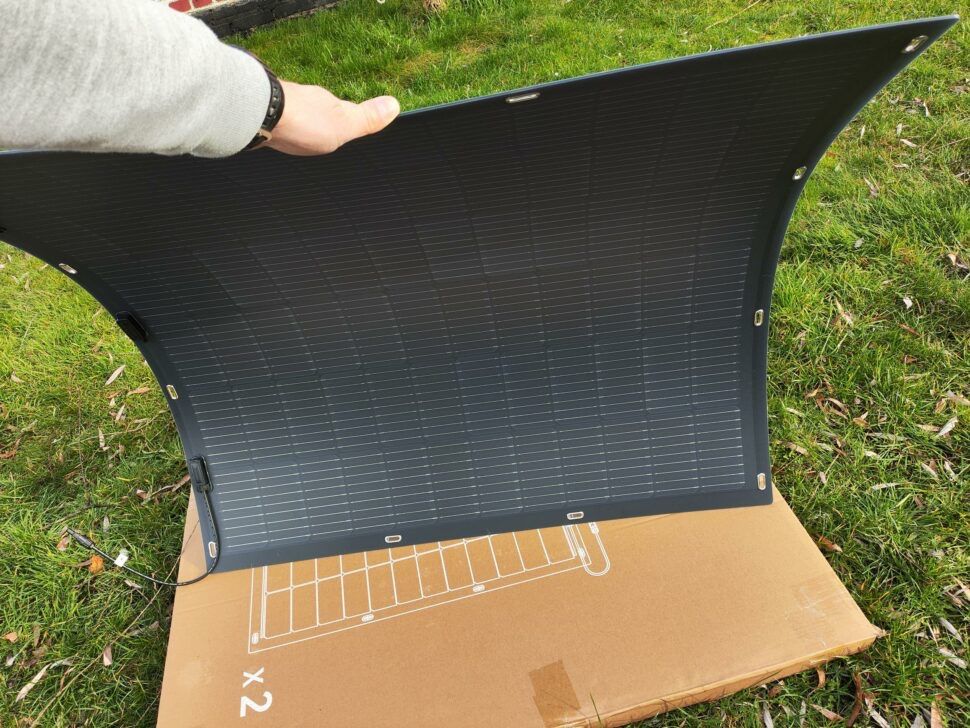 Zendure Dispositivi a energia solare: Zendura 210W semi-flexibles PV Panel – Nuovo e nell'imballaggio originale da Uors (Lumnezia) venduto da Rev1ne