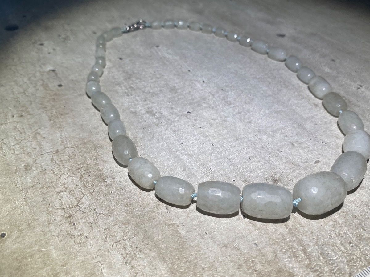 Catenine: weisse Jade - natürlich - Edelstein Halskette – Nuovo e nell'imballaggio originale da Laax GR venduto da krippenfiguren-laax 9