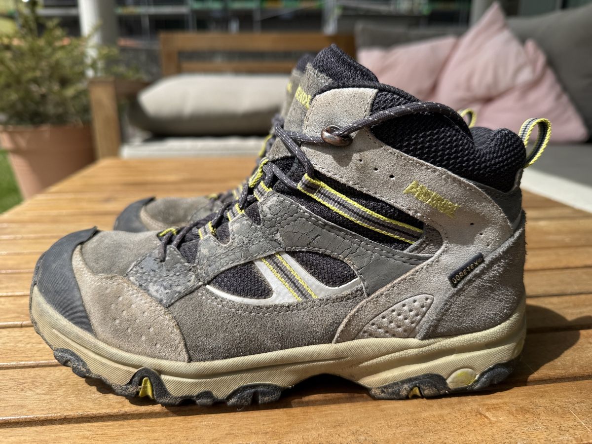 Meindl Scarpe da uomo: Meindl Wanderschuhe 38 – Usato da Thalwil venduto da val_bm5t