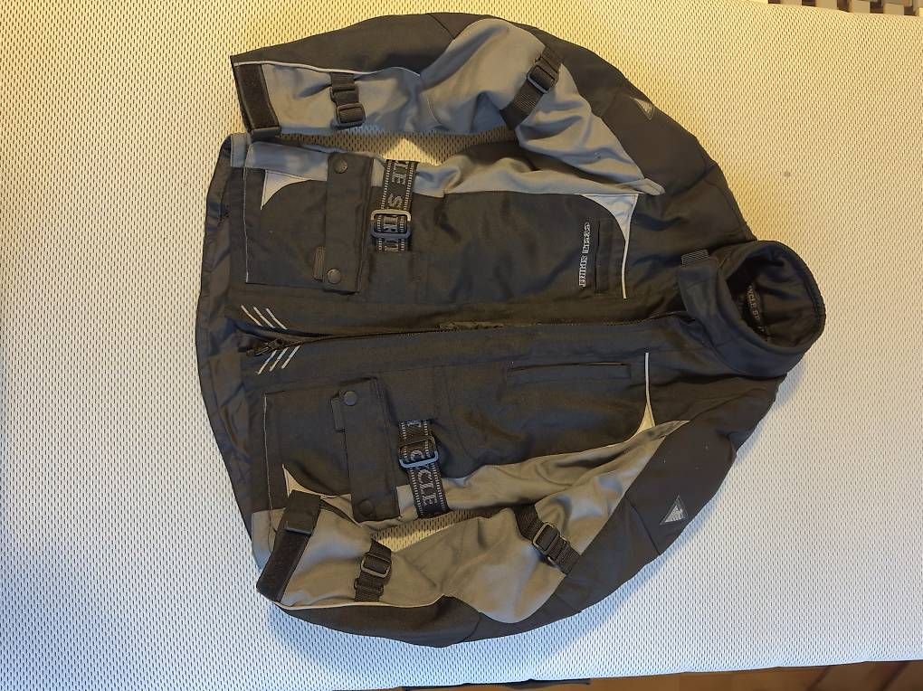 Giacche: Töff Jacke – Usato da Luzern venduto da Kat0815