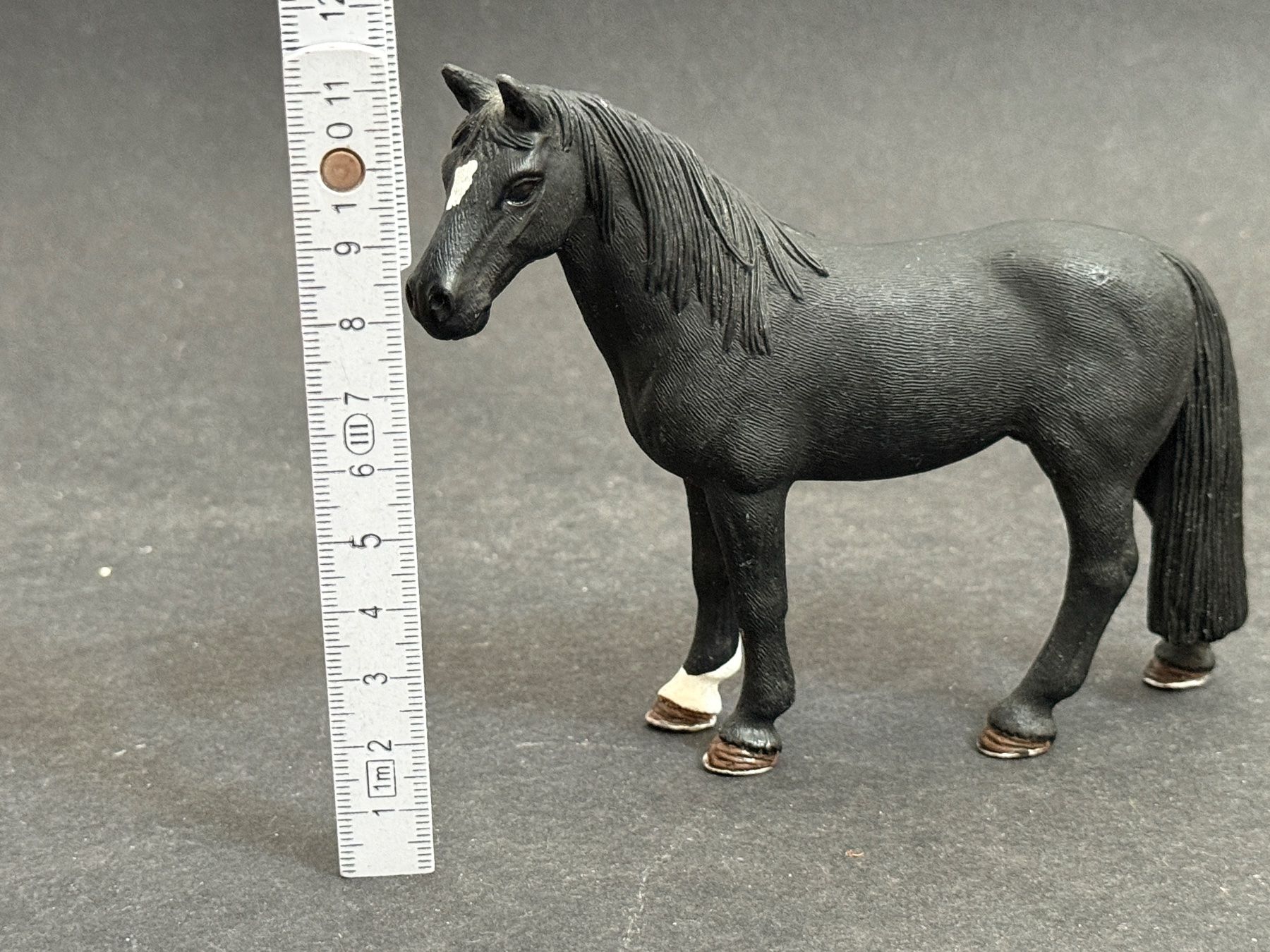 Schleich Statuette: Schleich 13832 Tennessee Walker Wallach Pferd – Usato da Ennetbaden venduto da mapa05 1