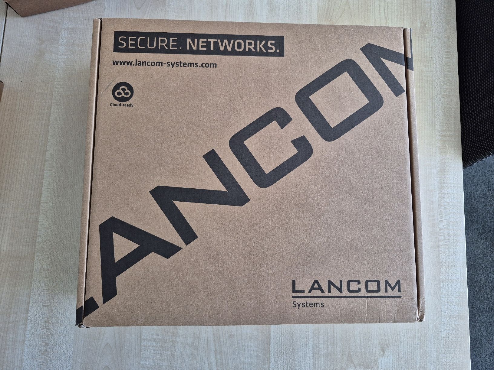 Modem & Router: LANCOM 1900EF-5G – Nuovo e nell'imballaggio originale da St. Margrethen SG venduto da wegGehamstert