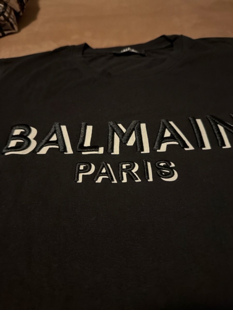 Balmain T-shirt: BALMAIN t-shirt – Usato da Sementina venduto da bru_vpp5 1