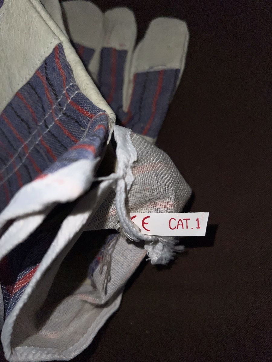 Gants & mitaines : Arbeitshandschuhe – Neuf (Voir description) à Oftringen par Stukaof 3