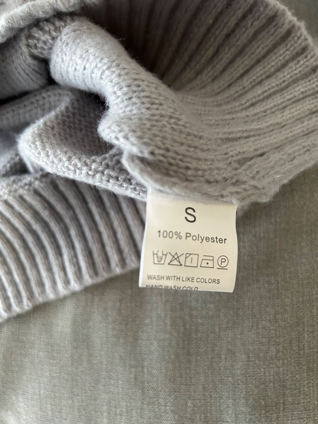 Maglioni & Felpe: Pullover S neu – Nuovo (secondo la descrizione) da Rudolfstetten venduto da lori_96 1
