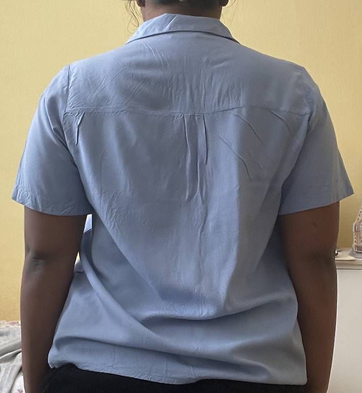 Blusen: Camicia donna maniche corte – Gebraucht aus Locarno von bozzolipayel 1