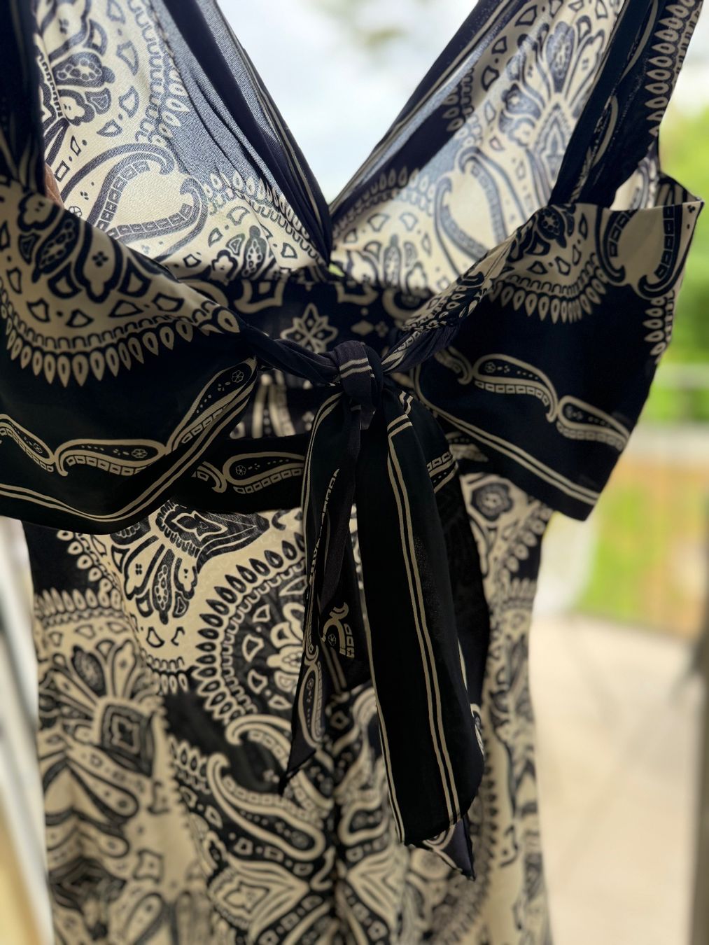 Sandro Vestiti: SANDRO Seidenkleid (S / 36) – Usato da Horgen venduto da prelovedzh 1