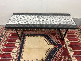 Salontisch mit Metallgestell und Steinmosaikplatte 70iger