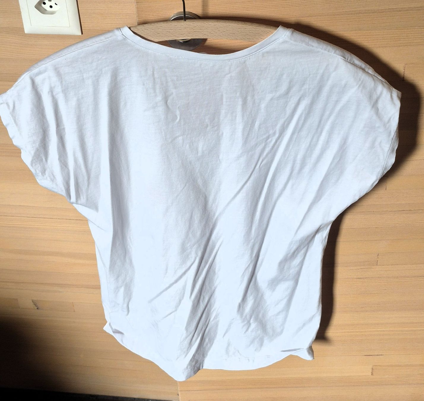 T-shirt: T-Shirt Bianca Grösse 36 – Nuovo (secondo la descrizione) da St. Gallen venduto da Amelie_73 1