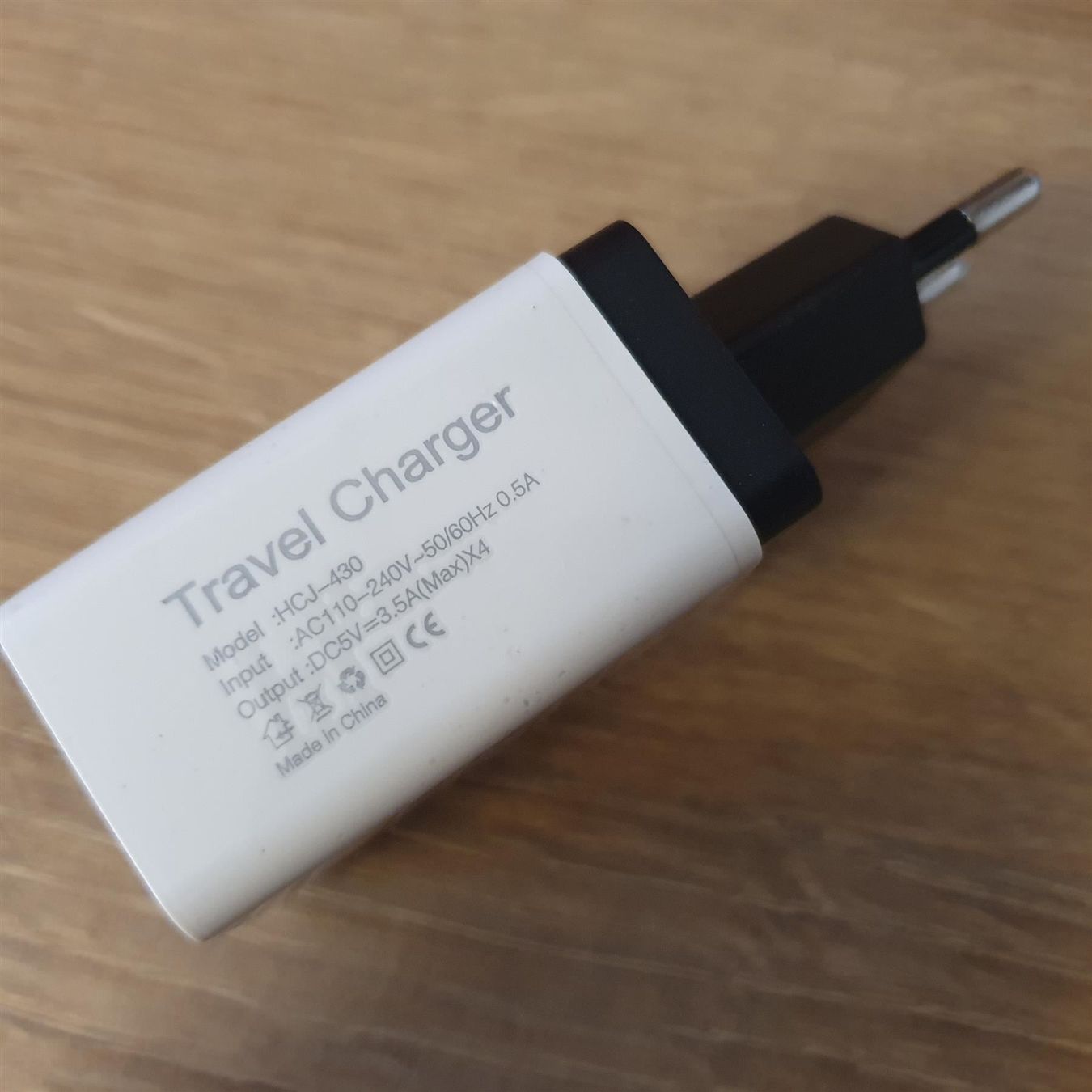 Chargements: Chargeur QC 3.0 avec 4 ports USB – Neuf (Voir description) à Yverdon-les-Bains par rogi80 3