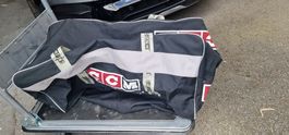 CCM Sporttasche Eishockey Tasche Schwarz Rot gebraucht