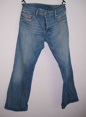 Spez. Jeans " Modell Zathan " Gr. L 32 * Diesel *