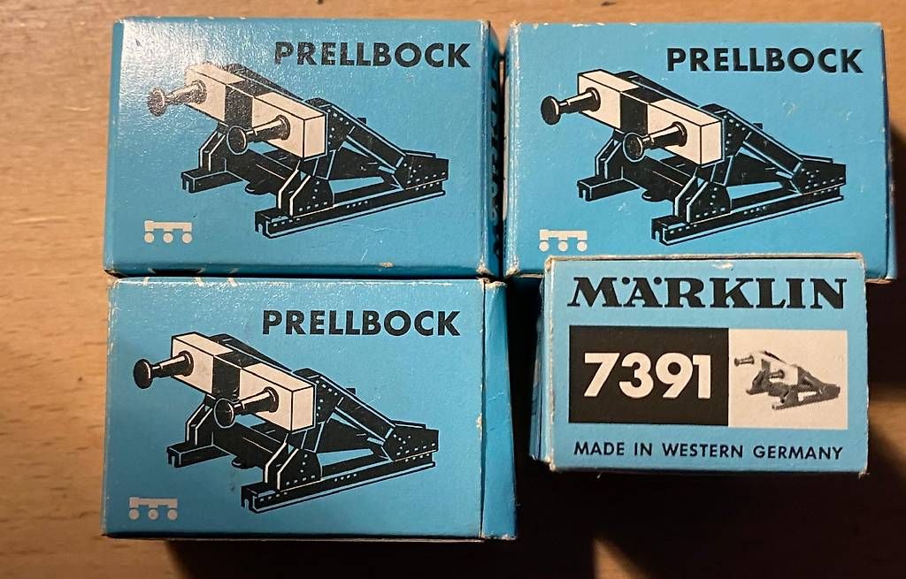 Trains électriques: Märklin 4 K-Gleis Prellbock, 7391 – D'occasion à Bern par vas_5kbp
