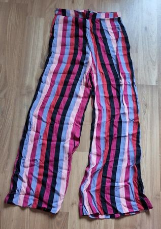Leichte, bunt gestreifte Hose von Reformation, Gr. 4/34