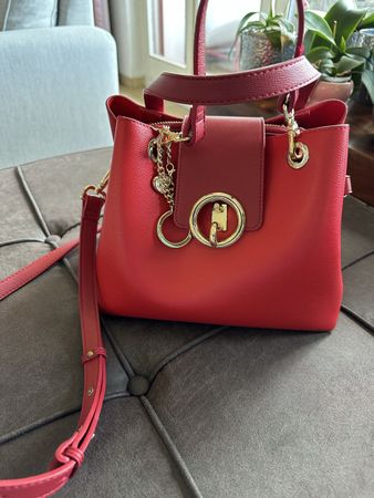 Sac à main rouge de Carpisa, parfait pour cet  été !❤️‍🔥