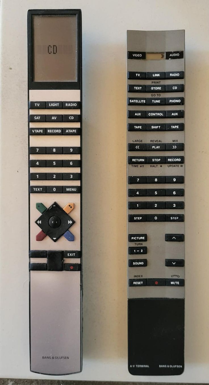 Bang & Olufsen Lecteur multimedia & Streamer: Bang & Olufsen Beocenter 9000 – D'occasion à Wiler b. Seedorf par Vachenormande 2