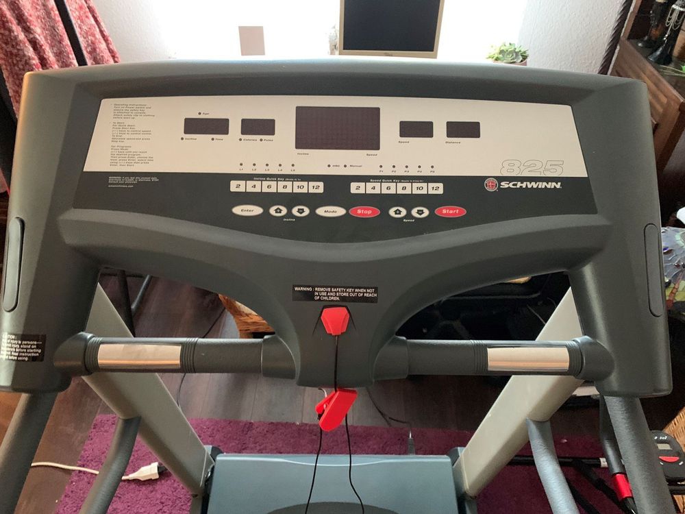 Schwinn 825 online treadmill