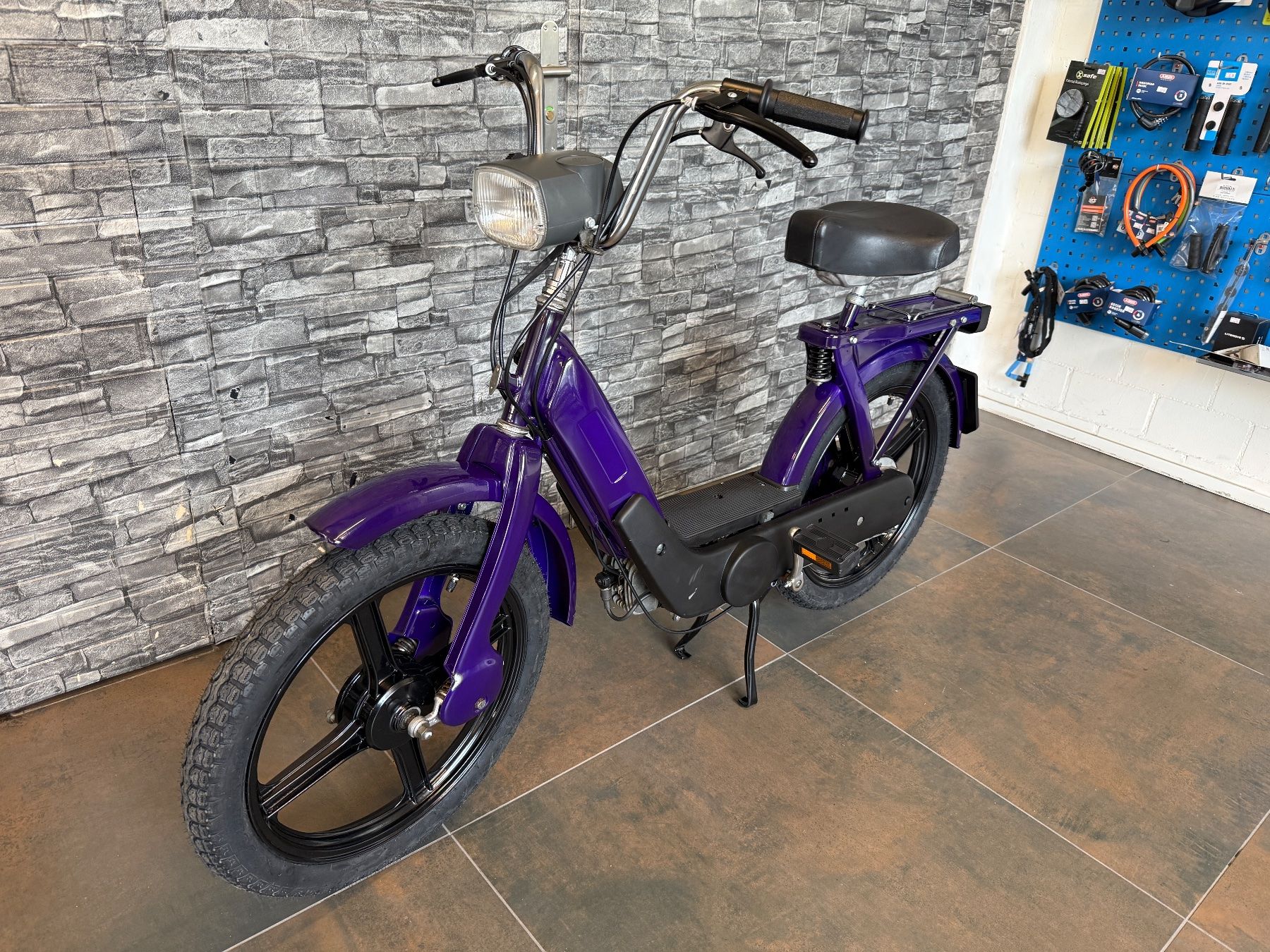 Piaggio Ciclomotori: Piaggio Ciao Neuaufbau – Usato da Root venduto da E.H.Velo