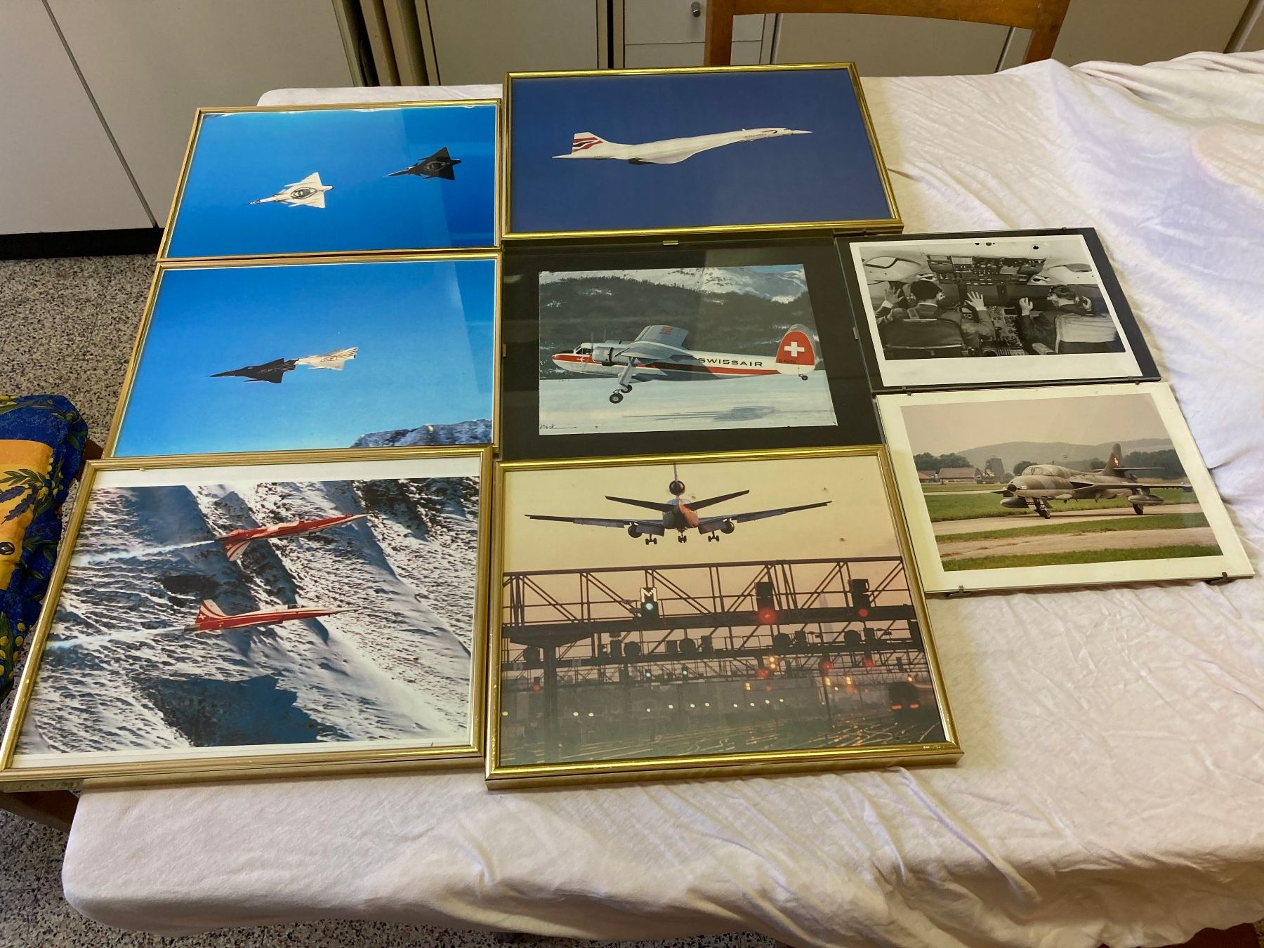 Modellbausätze & Standmodelle: Collection avions miniatures dans vitrine d'exposition bois. – Neu (gemäss Beschreibung) aus Vevey von rog_9vvj 3