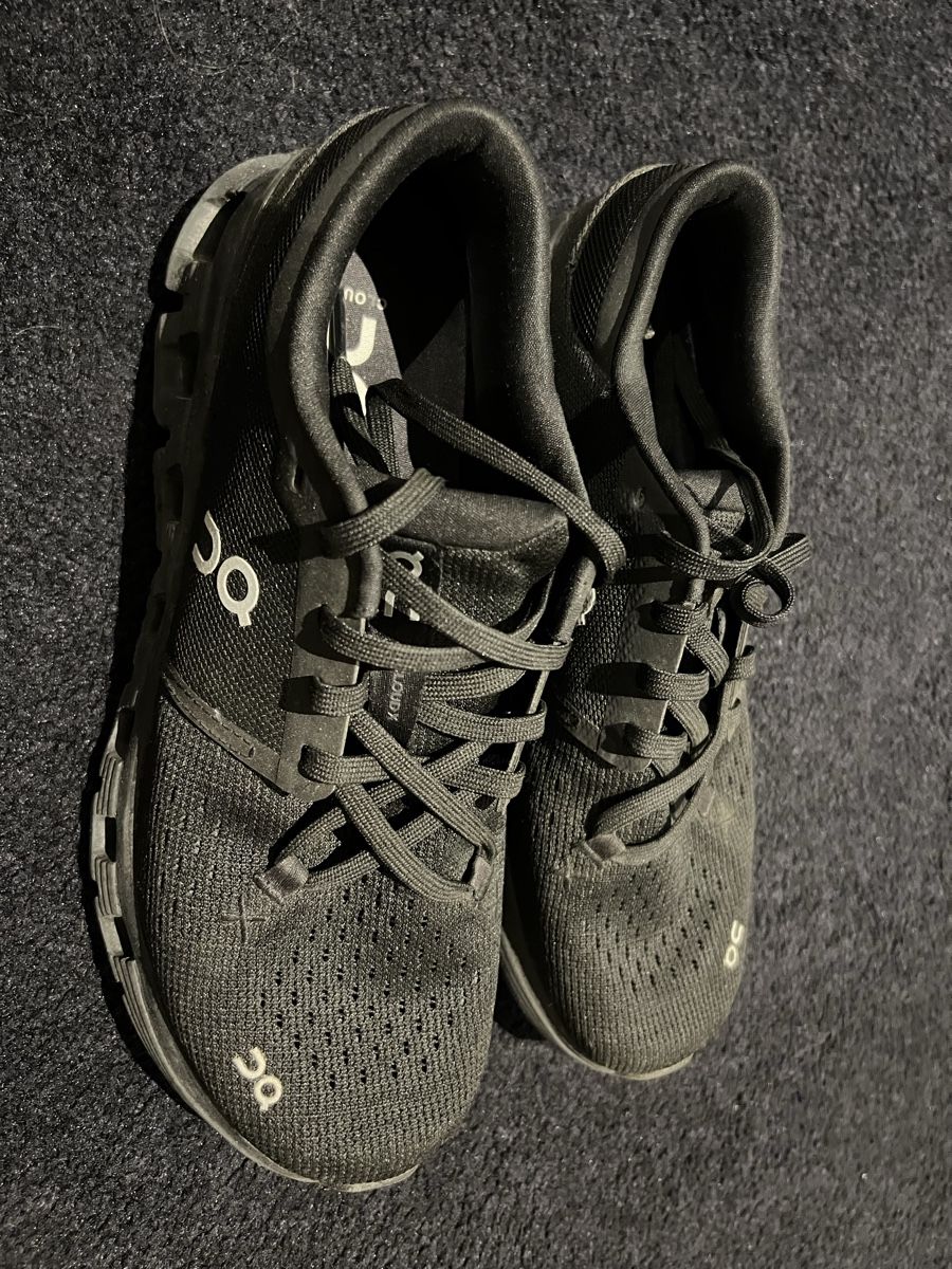 On Scarpe da uomo: On Schuhe Cloud X – Nuovo (secondo la descrizione) da Matzingen venduto da Bluamli
