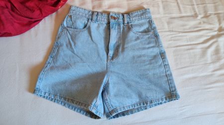 Jeans-Shorts Zara hellblau+schwarz+weiss, Gr.36+38, 3 Stk.