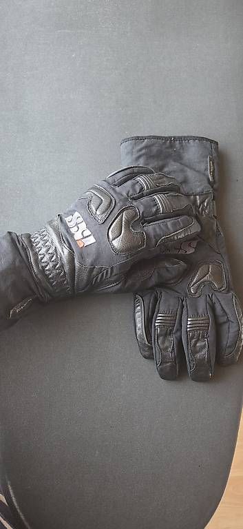 Handschuhe & Handstulpen: Motorradhandschuhe – Gebraucht aus Blauen von Chicco66