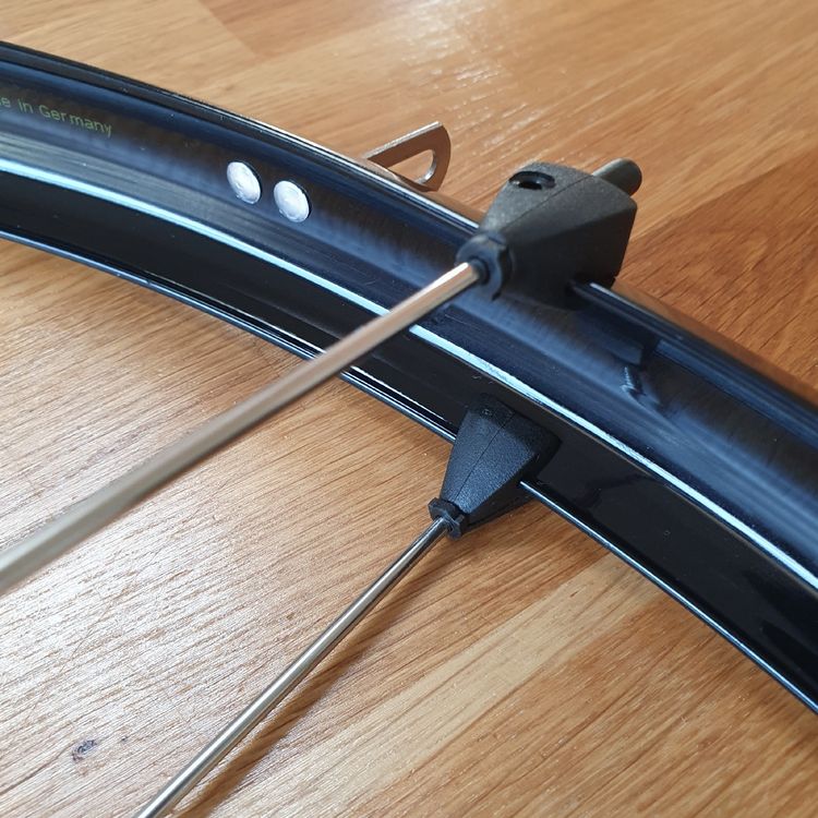 Schutzblech vorne SKS 28" Zoll - Schwarz (Neu (gemss Beschreibung)) in  Wettingen fr CHF 12  mit Lieferung auf Ricardo kaufen