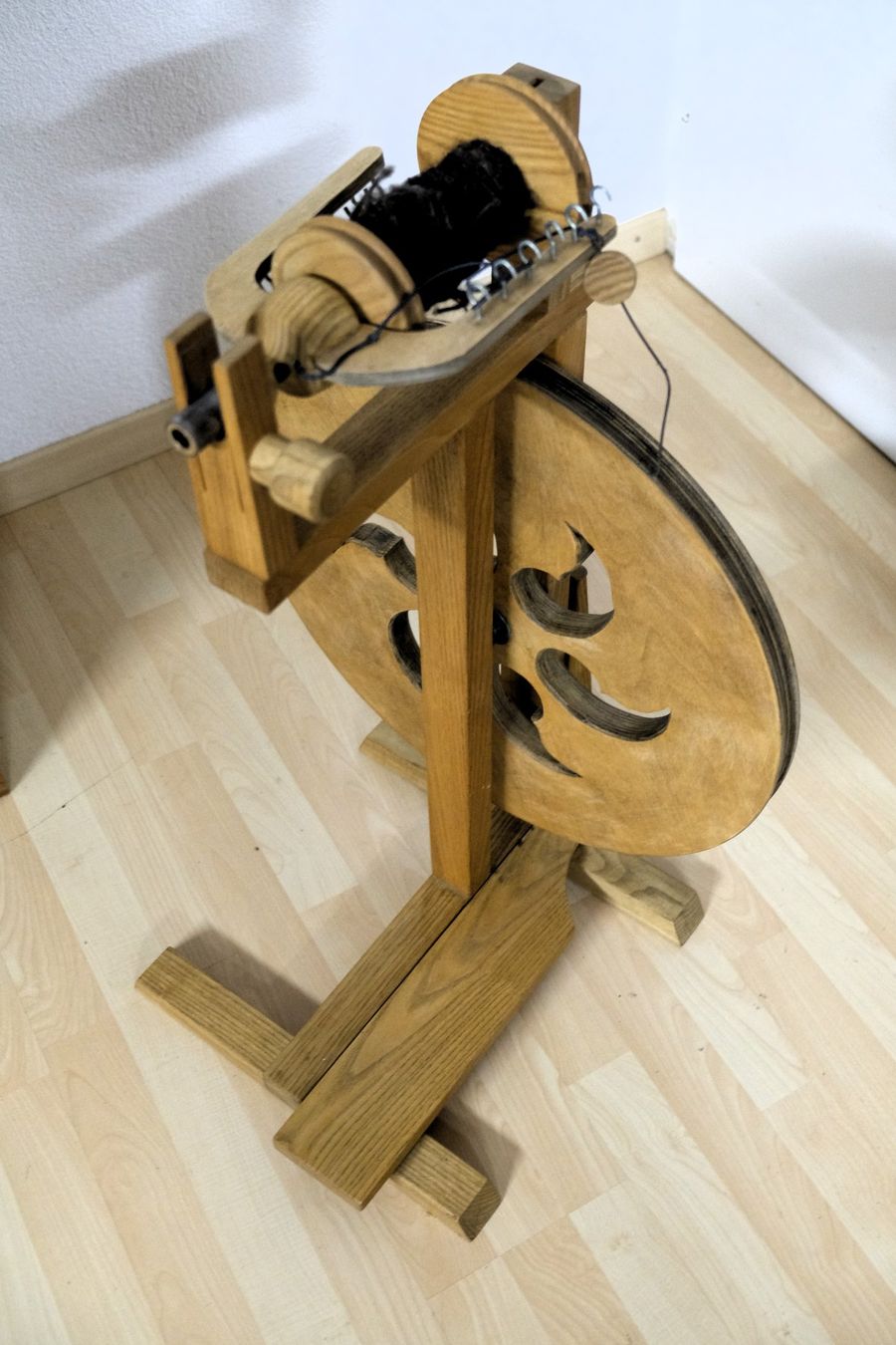Ruote per filare: Spinnrad aus Eigenbau – Usato da Gretzenbach venduto da Grezzo