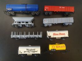 MÄRKLIN: 8 X SCHÖNE GÜTERWAGEN