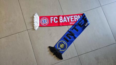Fussballschal Bayern-Inter Champions League 2006