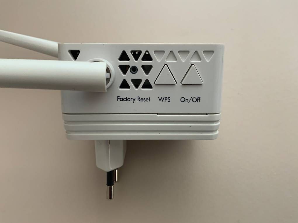 Netgear WiFi: Netgear 3  WiFi-Range Extender – Usato da Fehraltorf venduto da ricaro50 2