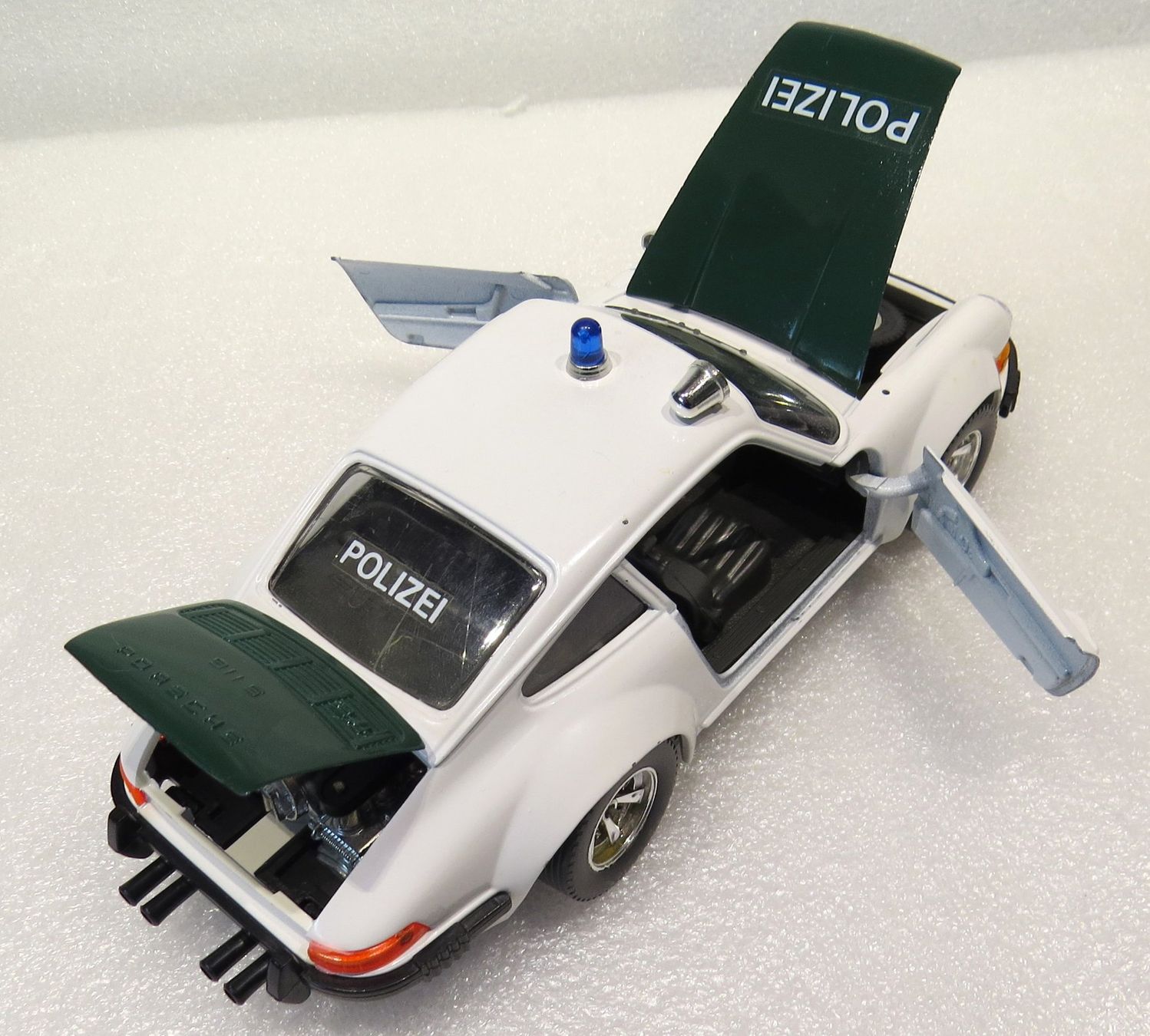 Porsche Modellini d'auto: 1:24 Porsche 911 Carrera Polizei – Usato da Ettingen venduto da campione_1 3