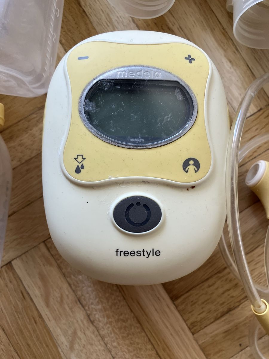 Medela Accessori per l’allattamento: Medela Milchpumpe freestyle – Usato da Zürich venduto da ElianeAd 2