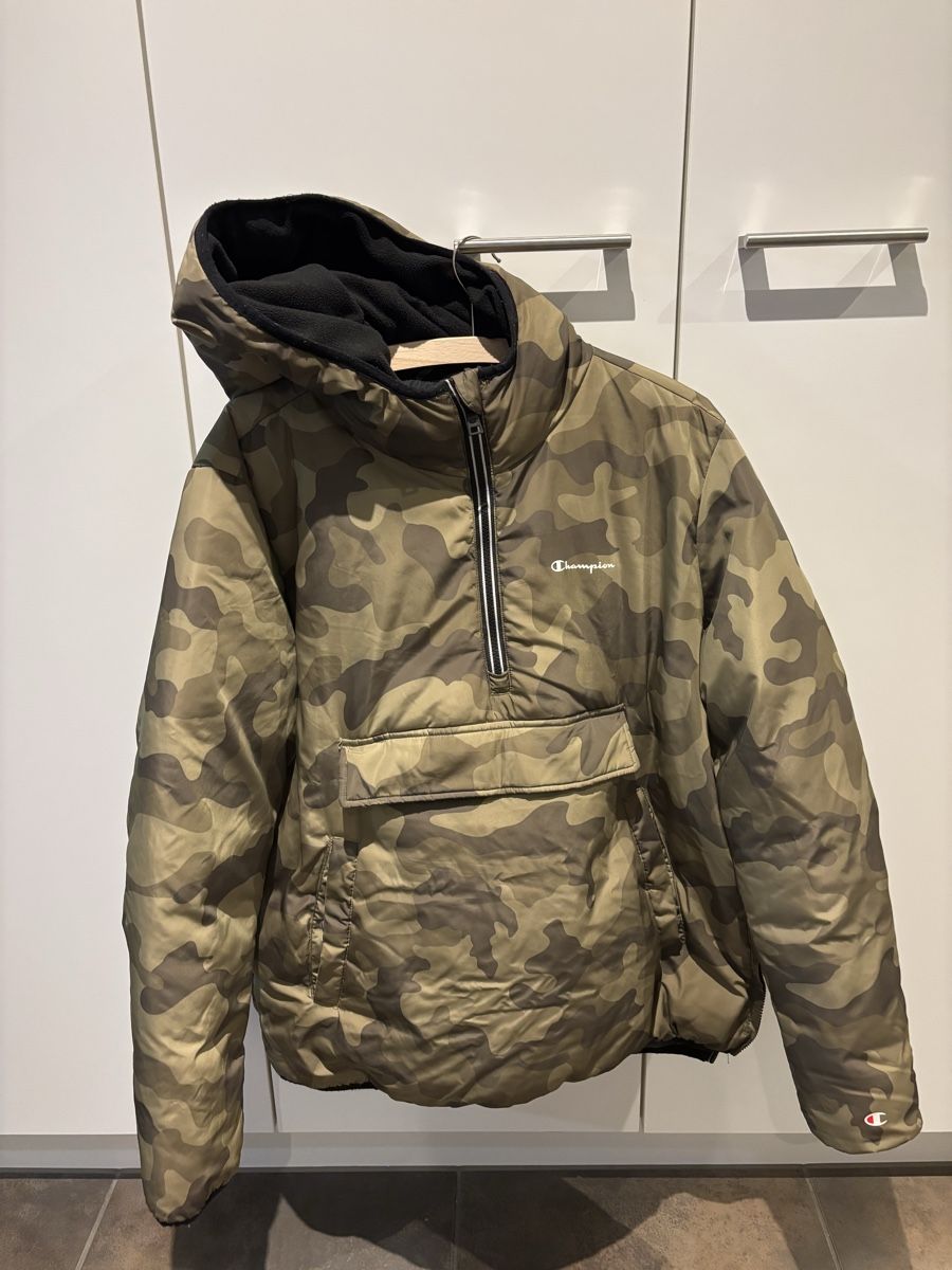 Champion Giacche: Champion Anorakjacke – Usato da Gossau SG venduto da laro263 1