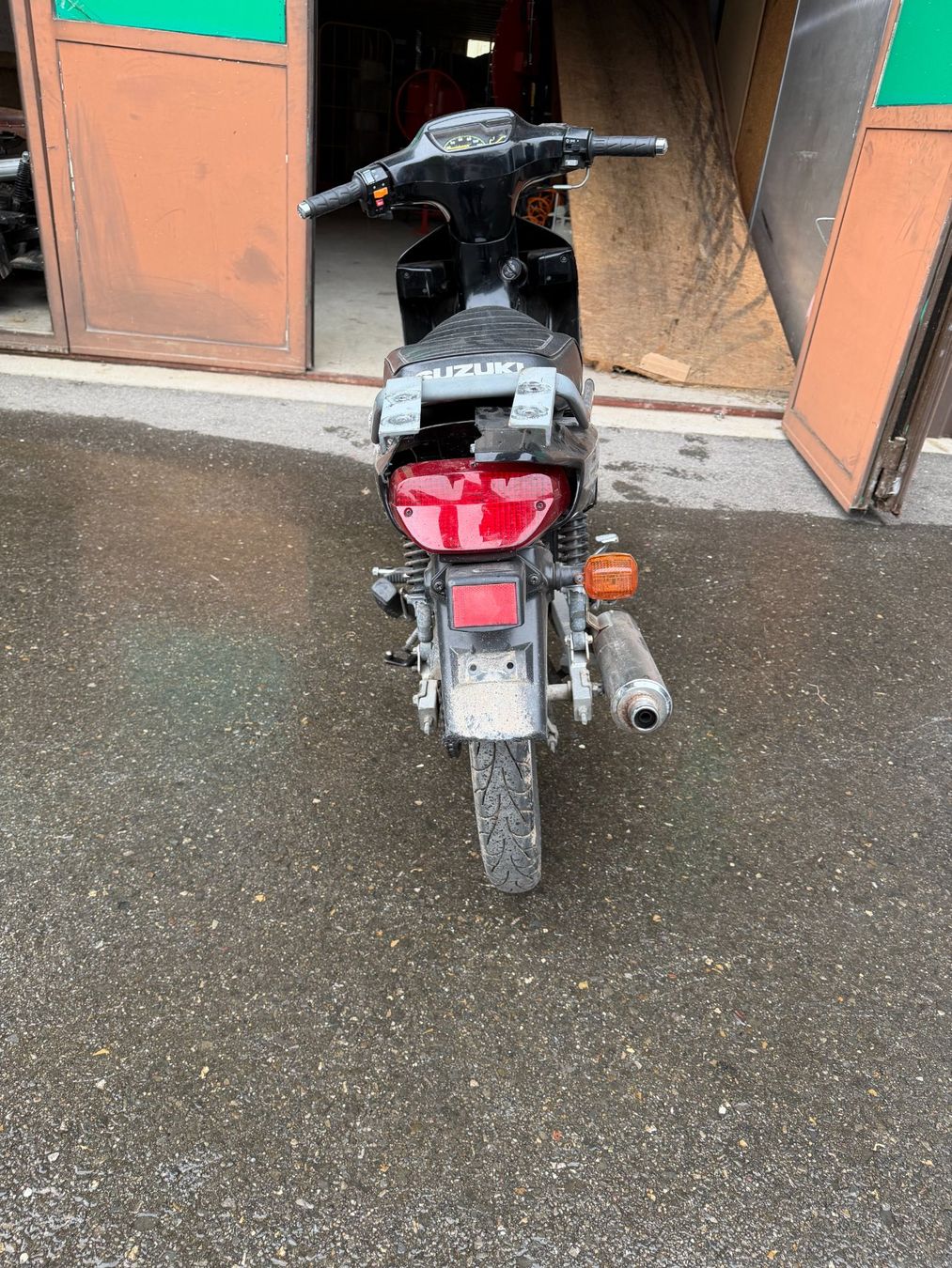 Suzuki Scooter: Suzuki shogun R 112 – Usato da Neuhaus SG venduto da raschles 4