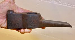 antiker geschmiedeter SPEZIAL - HAMMER kopf Punze W