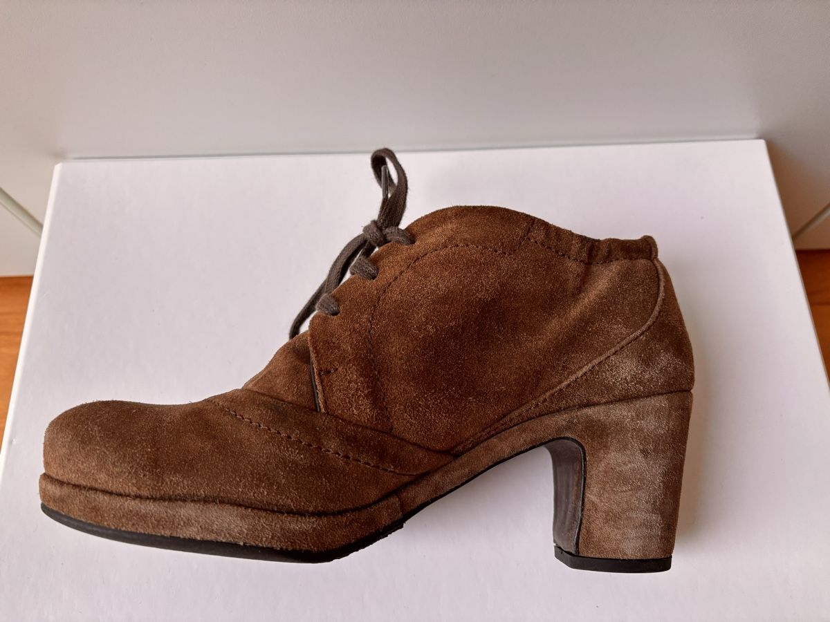 Scarpe da donna: Halbschuhe Wildleder – Usato da Zürich venduto da ConnieS01 1