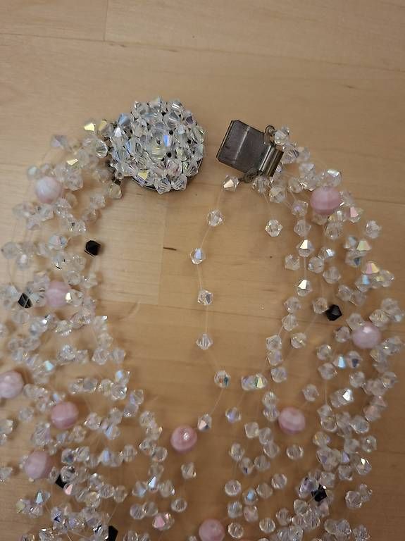 Catenine: Glitzernde kurze Langani Halskette – Usato da Wabern venduto da amo_pp26 2