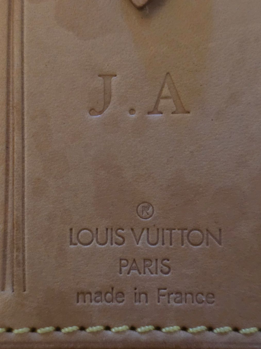 Louis Vuitton Borse: Louis Vuitton leder Tag Anhänger 100% Original – Usato da Binningen venduto da lieblingsstyle 8