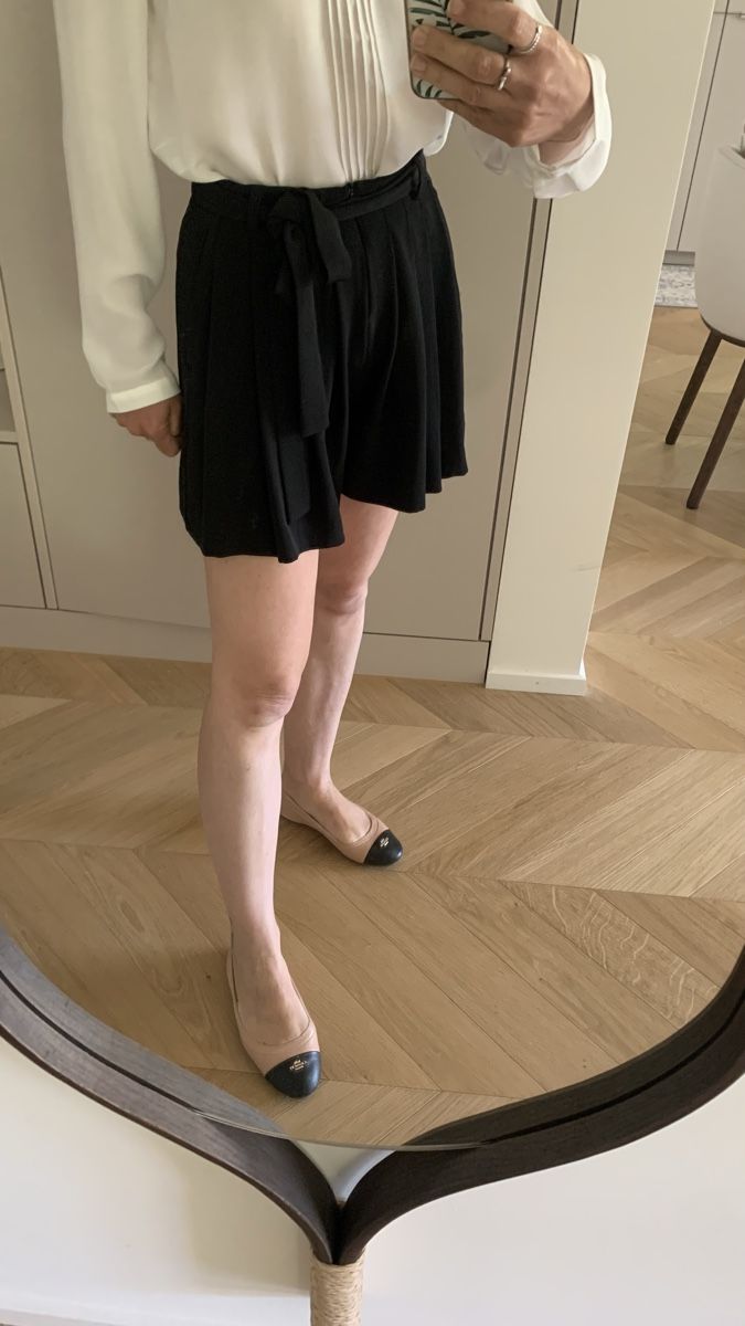 Zara Pantaloni: ZARA black plated elegant short XS/S – Usato da Zürich venduto da Angela_Fashion_Lover 7