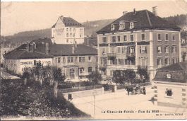 CHAUX - du - FONDS, la rue du midi