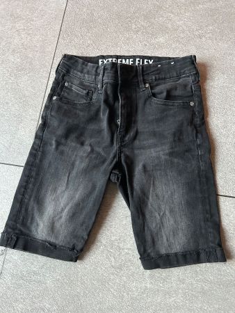 Jeans Shorts noir super Stretch von H&M, Gr. 152