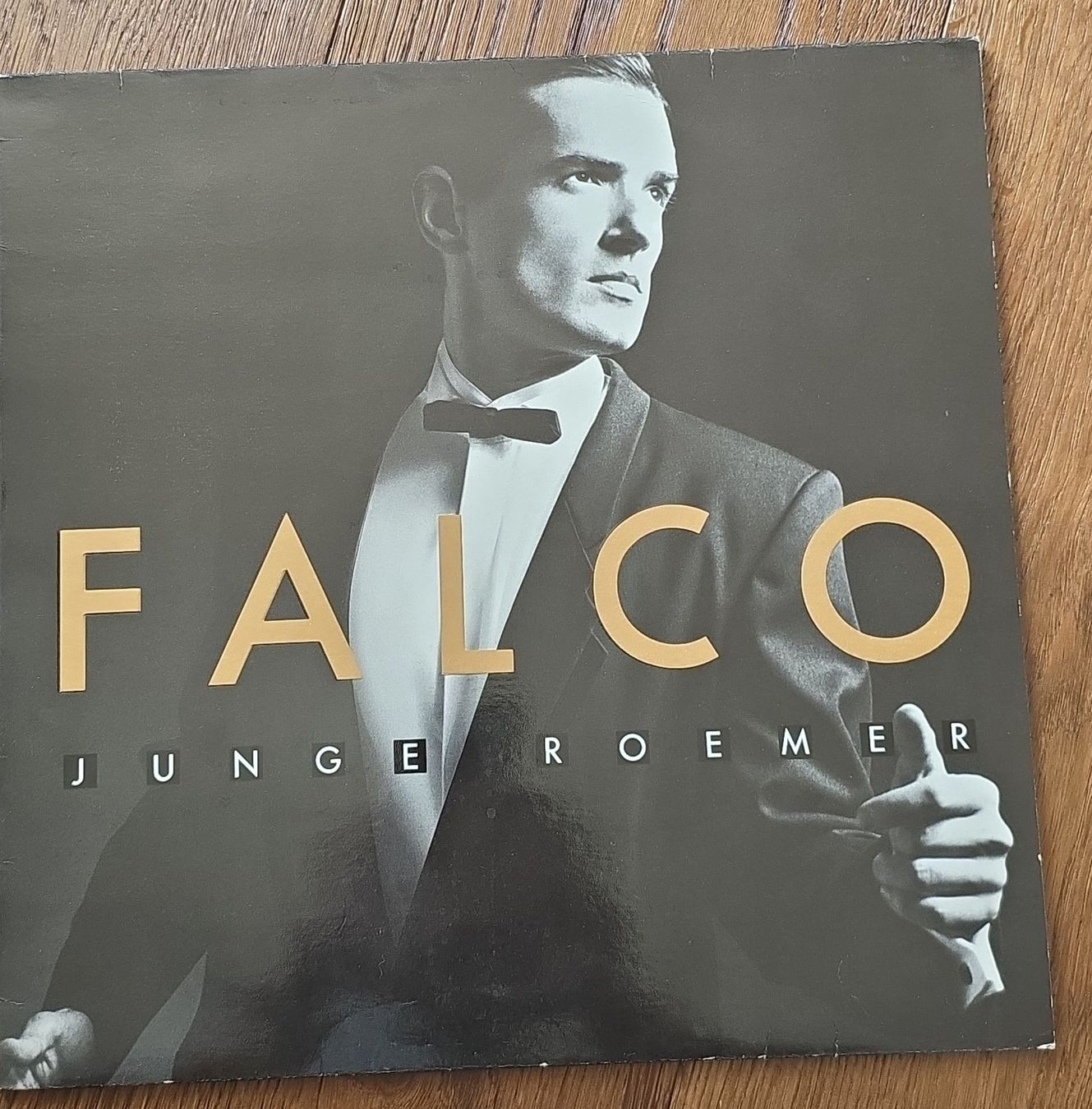 Dischi in vinile: Falco - Junge Roemer - Original Vinyl LP – Nuovo (secondo la descrizione) da Meilen venduto da simonio13