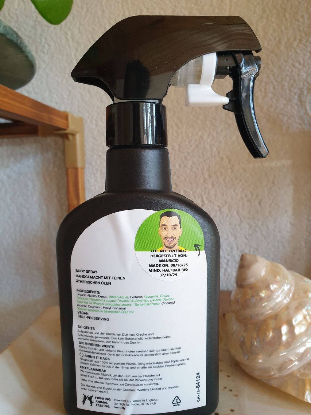 Lush Profumi & Eau de Toilette: Lush Cherryish Body Spray – Nuovo (secondo la descrizione) da Mürren venduto da EvaLeonard 1