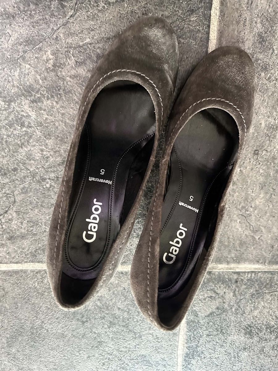 Ara Damenschuhe: ARA Schuhe gr 5  – Gebraucht aus Gutenswil von Bregenzer8610 2