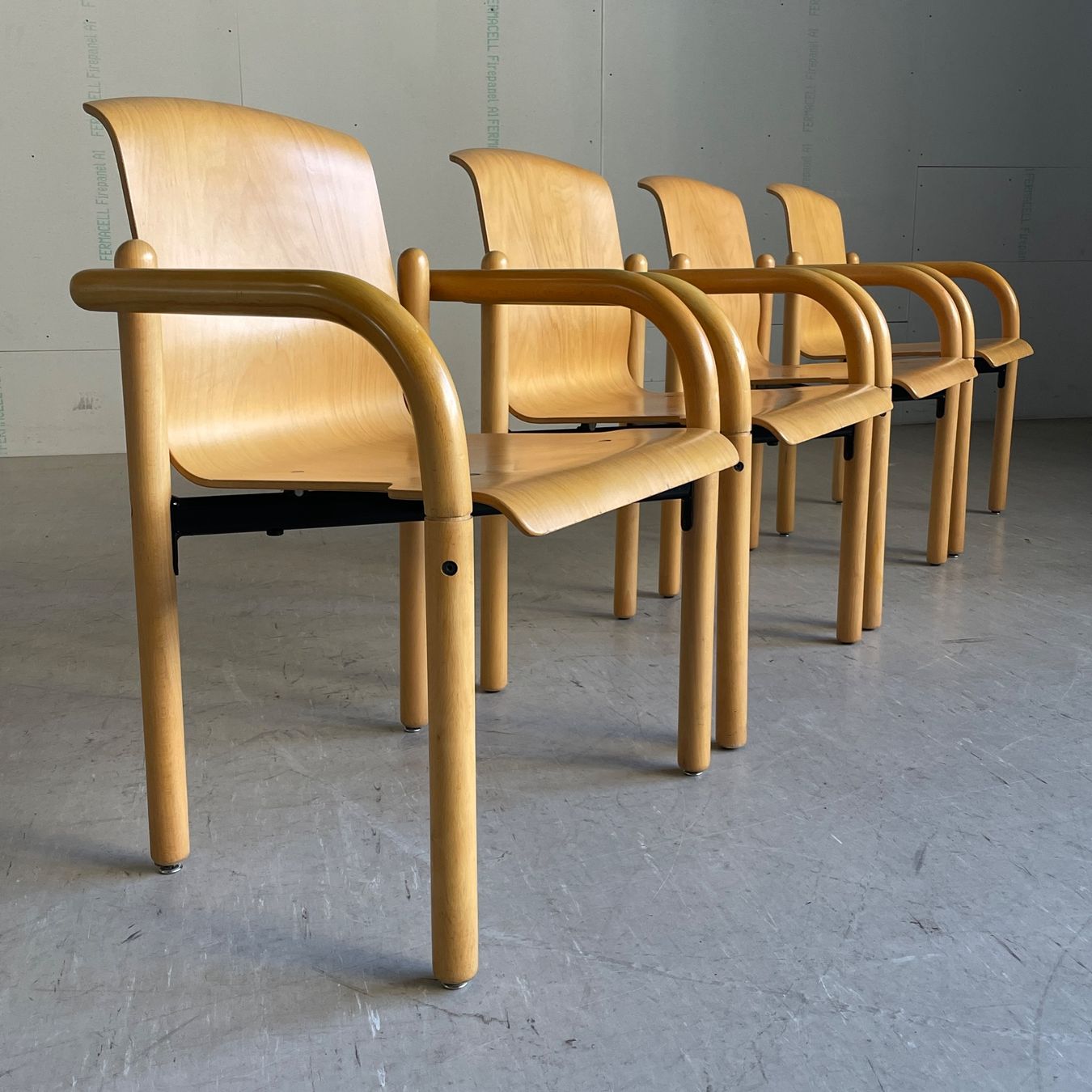Dietiker Chaises: 4er Set 1980er Beizenstühle von Thonet #2 – D'occasion à Bern par Modern-Era 3
