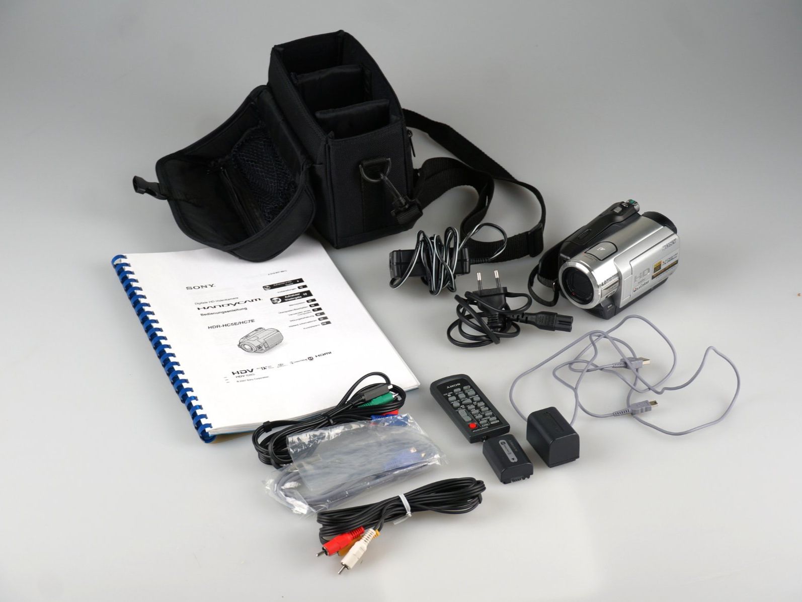 Sony Camcorder: Sony Handycam HDR-HC5E – Gebraucht aus Rüti ZH von Restwert_Rueti_ZH