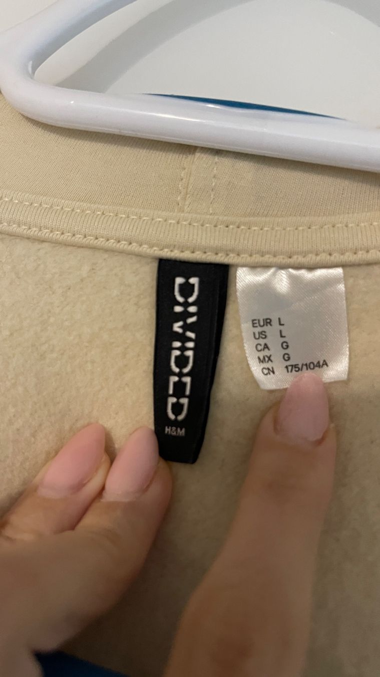 H&M Giacche: Jacke / Hoodie H&M – Usato da Lausen venduto da sim_hgp6 1